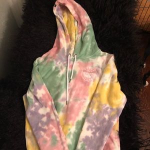 BNWT Volcom hoodie